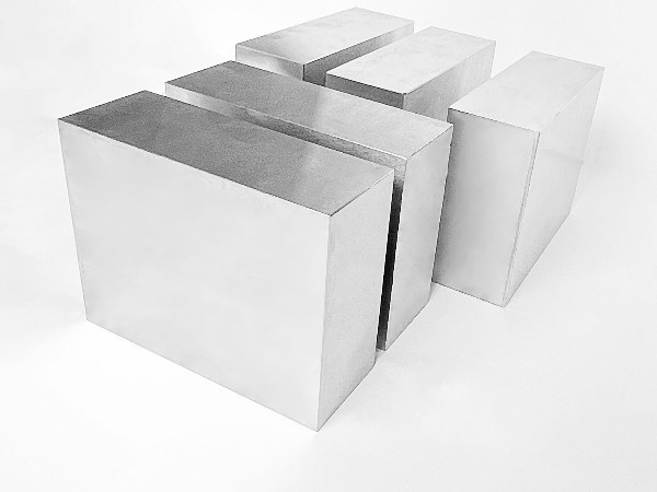 DC53模具鋼多少錢一公斤？