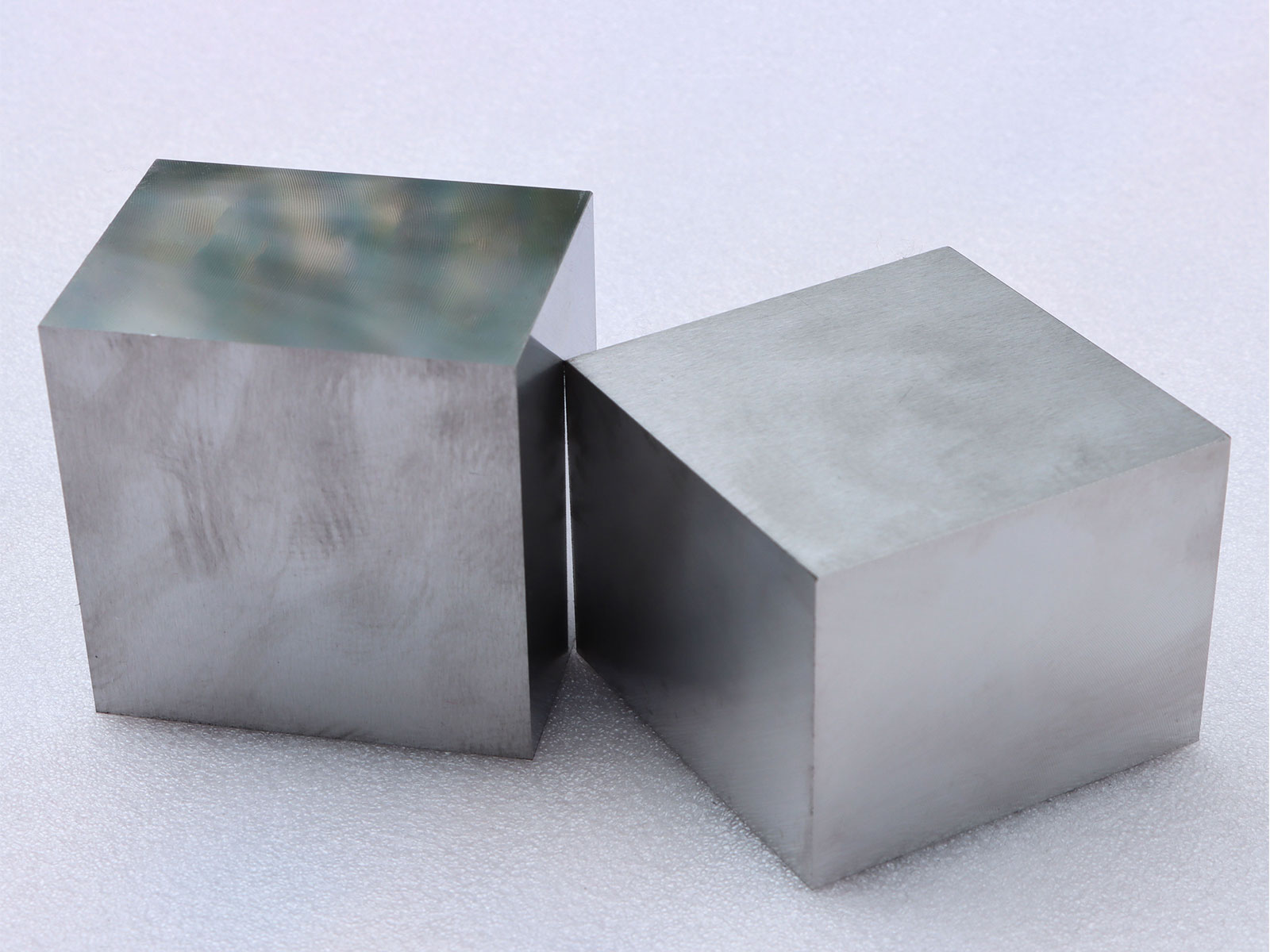 CR12MOV(鉻12鉬釩)五金冷作模具鋼,耐磨模具鋼 CR12MOV(鉻12鉬釩)五金冷作模具鋼,耐磨模具鋼